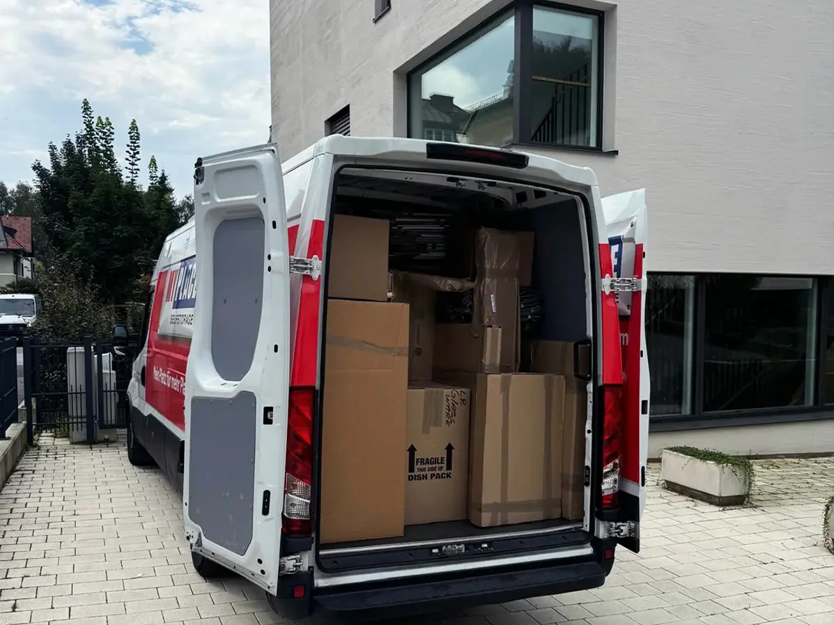 Möbeltransport Wien Linz Kartons