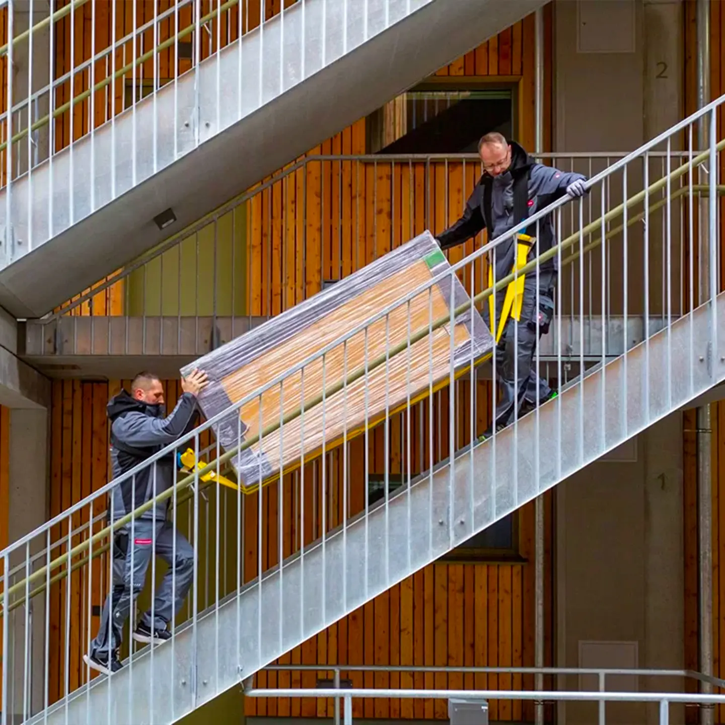 Möbeltransport über Treppen Wien–Graz