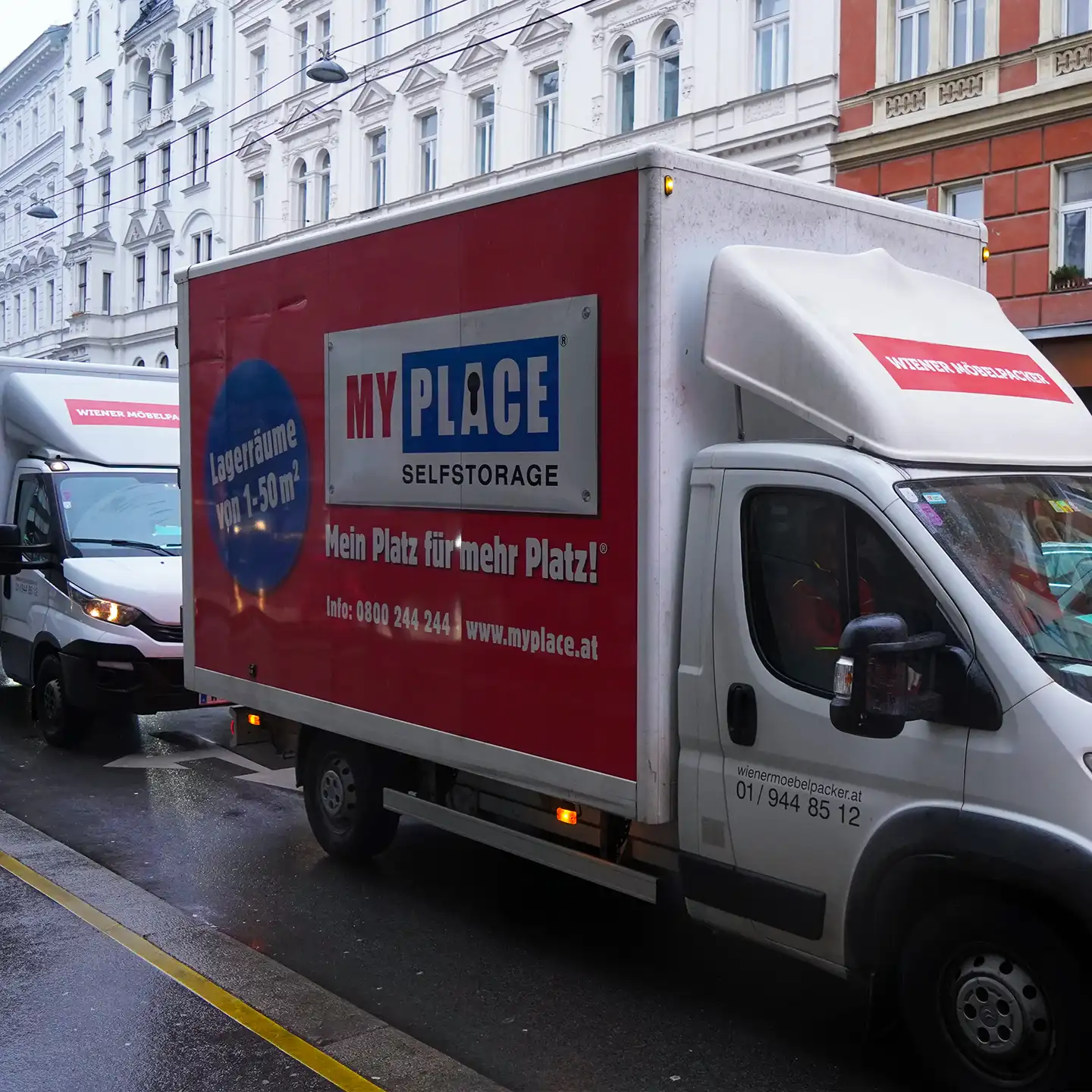 Umzugsfirma Innsbruck - Umzugswagen im Einsatz