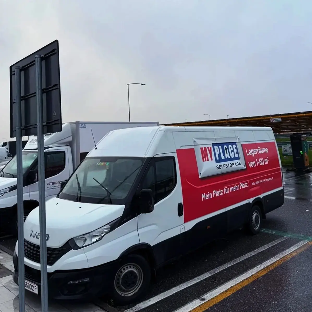 Umzugswagen in Tirol im Einsatz