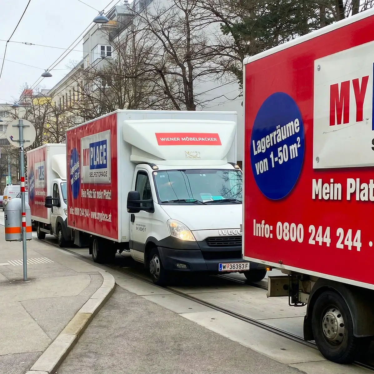 Wiener Umzugswagen sind geparkt