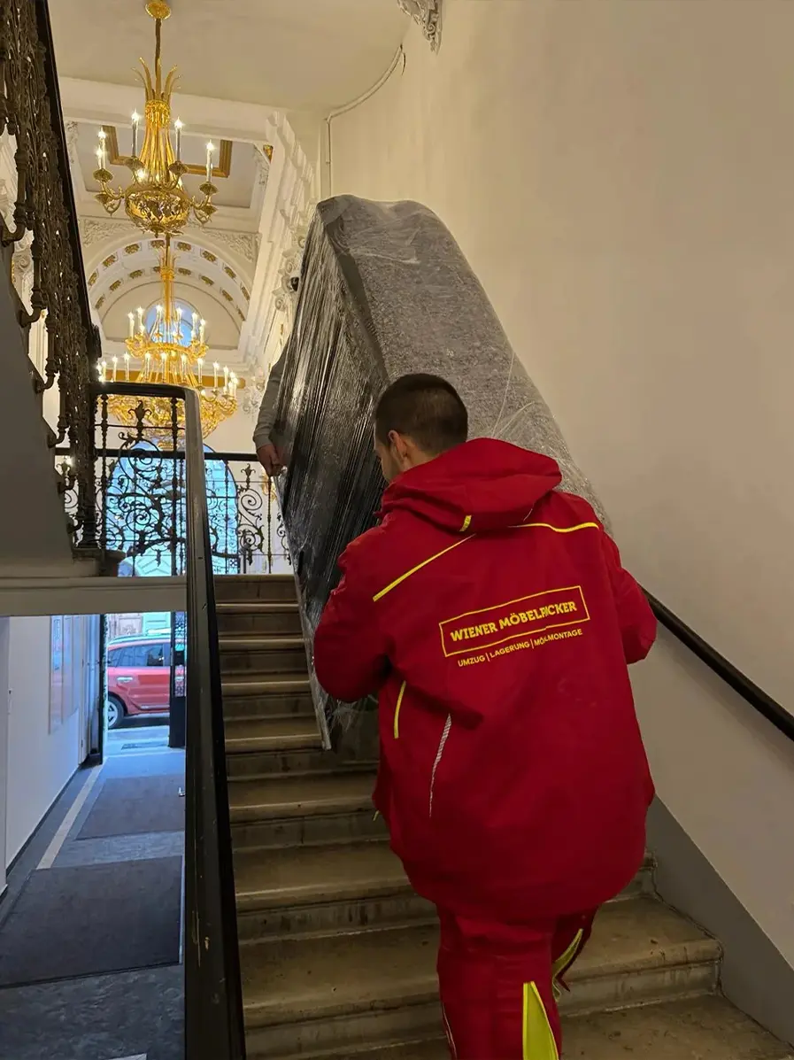 Möbeltransport Treppenhaus Berlin